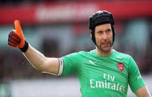 Petr Cech ingin membawa Arsenal juarai Liga Europa