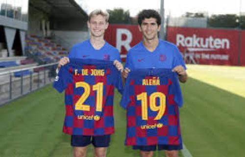 De Jong memilih Nomor punggung 21 di Barcelona